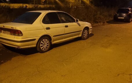Nissan Sunny B15, 2000 год, 250 000 рублей, 4 фотография