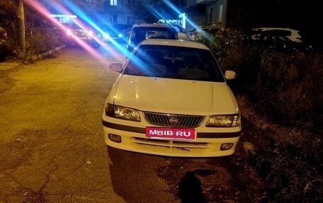 Nissan Sunny B15, 2000 год, 250 000 рублей, 2 фотография