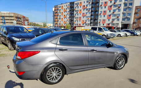 Hyundai Solaris II рестайлинг, 2014 год, 1 100 000 рублей, 5 фотография