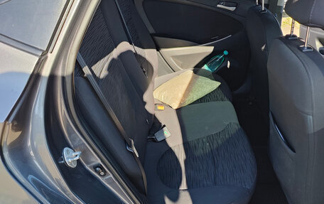 Hyundai Solaris II рестайлинг, 2014 год, 1 100 000 рублей, 12 фотография