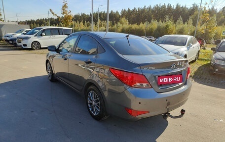 Hyundai Solaris II рестайлинг, 2014 год, 1 100 000 рублей, 3 фотография