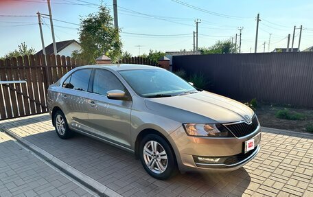 Skoda Rapid I, 2018 год, 1 390 000 рублей, 8 фотография