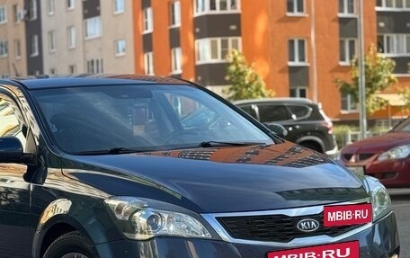 KIA cee'd I рестайлинг, 2011 год, 895 000 рублей, 9 фотография