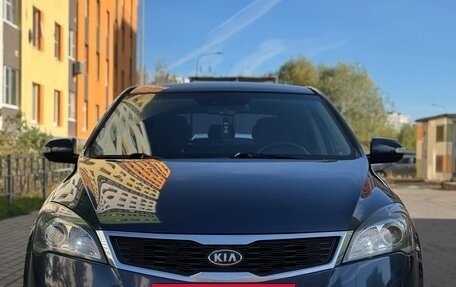 KIA cee'd I рестайлинг, 2011 год, 895 000 рублей, 20 фотография
