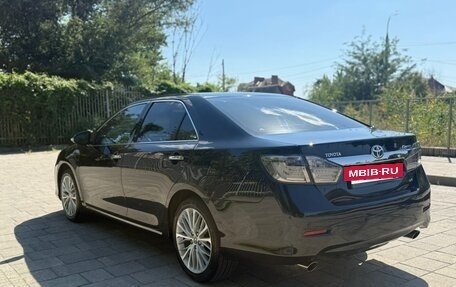 Toyota Camry, 2013 год, 1 780 000 рублей, 2 фотография