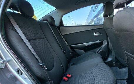 KIA Rio III рестайлинг, 2015 год, 899 000 рублей, 16 фотография