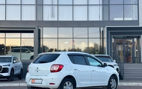 Renault Sandero II рестайлинг, 2015 год, 670 000 рублей, 5 фотография