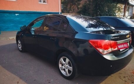 Chevrolet Cruze II, 2010 год, 540 000 рублей, 3 фотография