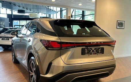 Lexus RX IV рестайлинг, 2025 год, 7 800 000 рублей, 4 фотография