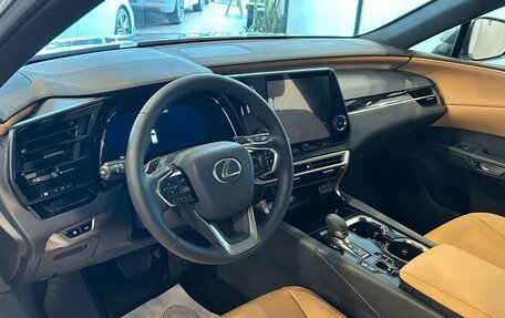 Lexus RX IV рестайлинг, 2025 год, 7 800 000 рублей, 15 фотография