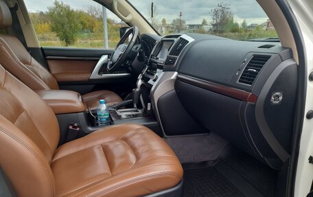Toyota Land Cruiser 200, 2014 год, 4 300 000 рублей, 15 фотография