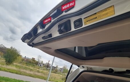 Toyota Land Cruiser 200, 2014 год, 4 300 000 рублей, 23 фотография