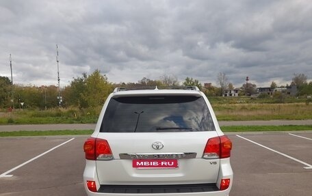 Toyota Land Cruiser 200, 2014 год, 4 300 000 рублей, 30 фотография