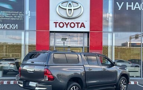 Toyota Hilux VIII, 2016 год, 3 900 000 рублей, 5 фотография