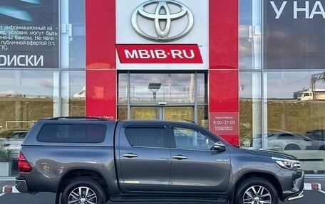 Toyota Hilux VIII, 2016 год, 3 900 000 рублей, 4 фотография