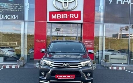 Toyota Hilux VIII, 2016 год, 3 900 000 рублей, 2 фотография
