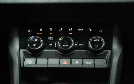 Skoda Karoq I, 2020 год, 2 160 000 рублей, 16 фотография