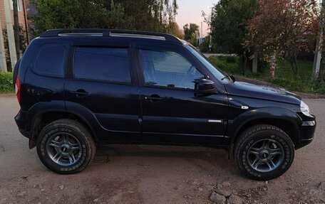 Chevrolet Niva I рестайлинг, 2013 год, 580 000 рублей, 5 фотография