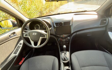 Hyundai Solaris II рестайлинг, 2013 год, 920 000 рублей, 7 фотография