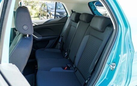 Volkswagen T-Cross I, 2019 год, 1 999 000 рублей, 10 фотография