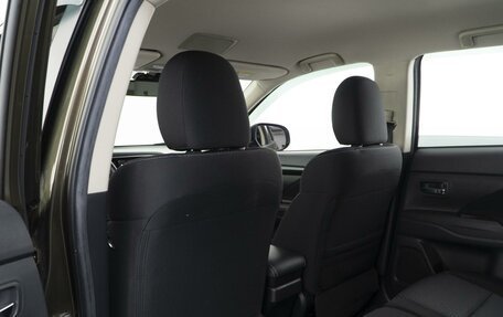 Mitsubishi Outlander III рестайлинг 3, 2019 год, 2 199 050 рублей, 11 фотография