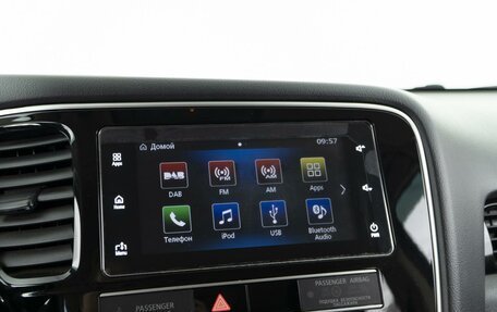 Mitsubishi Outlander III рестайлинг 3, 2019 год, 2 199 050 рублей, 21 фотография