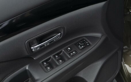 Mitsubishi Outlander III рестайлинг 3, 2019 год, 2 199 050 рублей, 15 фотография
