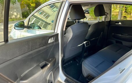 KIA Sportage IV рестайлинг, 2017 год, 2 200 000 рублей, 12 фотография