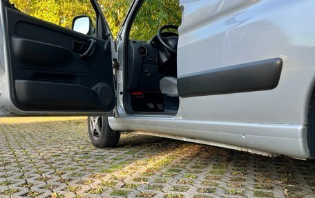 Citroen Berlingo II рестайлинг, 2011 год, 740 000 рублей, 33 фотография