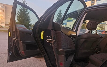 Mercedes-Benz E-Класс, 2005 год, 675 000 рублей, 5 фотография