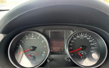 Nissan Qashqai, 2012 год, 900 000 рублей, 11 фотография