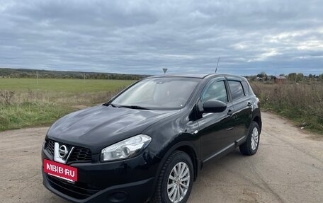 Nissan Qashqai, 2012 год, 900 000 рублей, 2 фотография