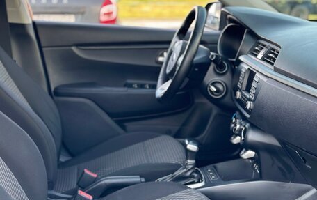 KIA Rio IV, 2018 год, 1 430 000 рублей, 14 фотография