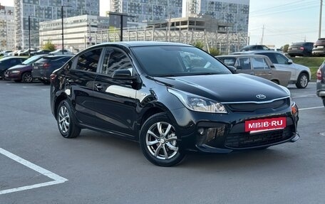 KIA Rio IV, 2018 год, 1 430 000 рублей, 4 фотография