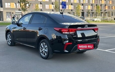 KIA Rio IV, 2018 год, 1 430 000 рублей, 7 фотография