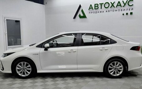 Toyota Corolla, 2024 год, 3 298 000 рублей, 2 фотография