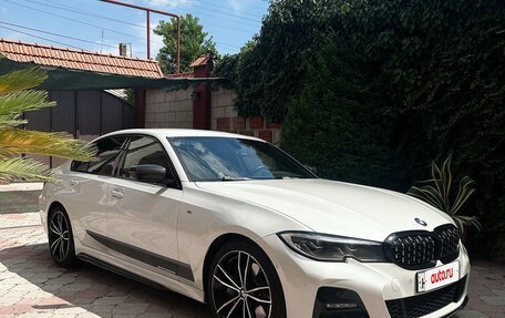 BMW 3 серия, 2019 год, 3 690 000 рублей, 2 фотография