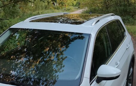 Volkswagen Tiguan II, 2018 год, 2 249 000 рублей, 3 фотография
