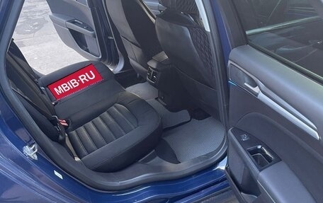 Ford Mondeo V, 2017 год, 1 490 000 рублей, 13 фотография