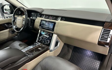 Land Rover Range Rover IV рестайлинг, 2019 год, 7 200 000 рублей, 34 фотография