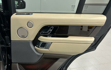Land Rover Range Rover IV рестайлинг, 2019 год, 7 200 000 рублей, 29 фотография