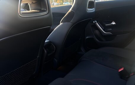 Mercedes-Benz CLA, 2020 год, 3 299 000 рублей, 7 фотография
