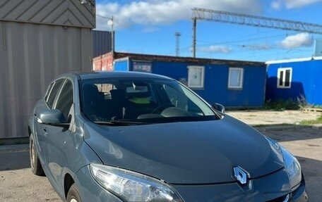 Renault Megane III, 2013 год, 800 000 рублей, 3 фотография