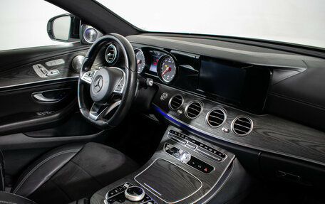 Mercedes-Benz E-Класс, 2016 год, 2 820 000 рублей, 9 фотография