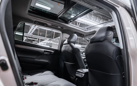 Toyota Highlander, 2025 год, 6 100 000 рублей, 2 фотография