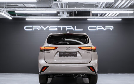 Toyota Highlander, 2025 год, 6 100 000 рублей, 8 фотография