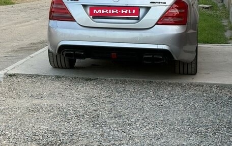 Mercedes-Benz S-Класс, 2005 год, 1 100 000 рублей, 3 фотография