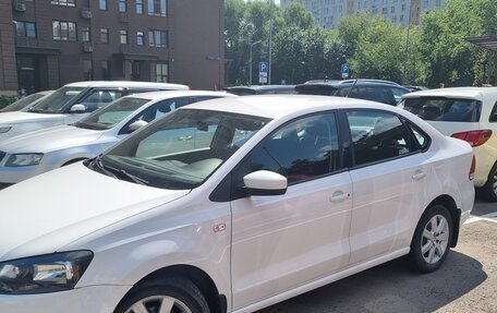 Volkswagen Polo VI (EU Market), 2013 год, 850 000 рублей, 4 фотография