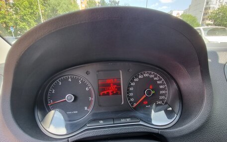 Volkswagen Polo VI (EU Market), 2013 год, 850 000 рублей, 12 фотография