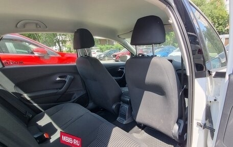 Volkswagen Polo VI (EU Market), 2013 год, 850 000 рублей, 10 фотография